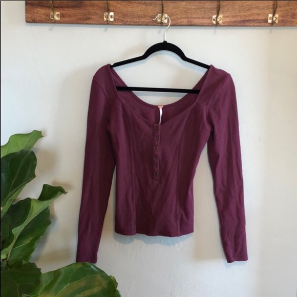 Free People Tops - Free People Ribbed Henley ✨